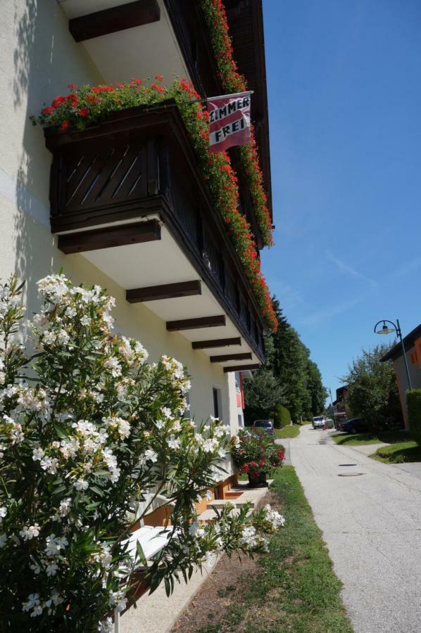 مبيت وإفطار لاتسخاش اوبر ديم اف Haus Peter المظهر الخارجي الصورة